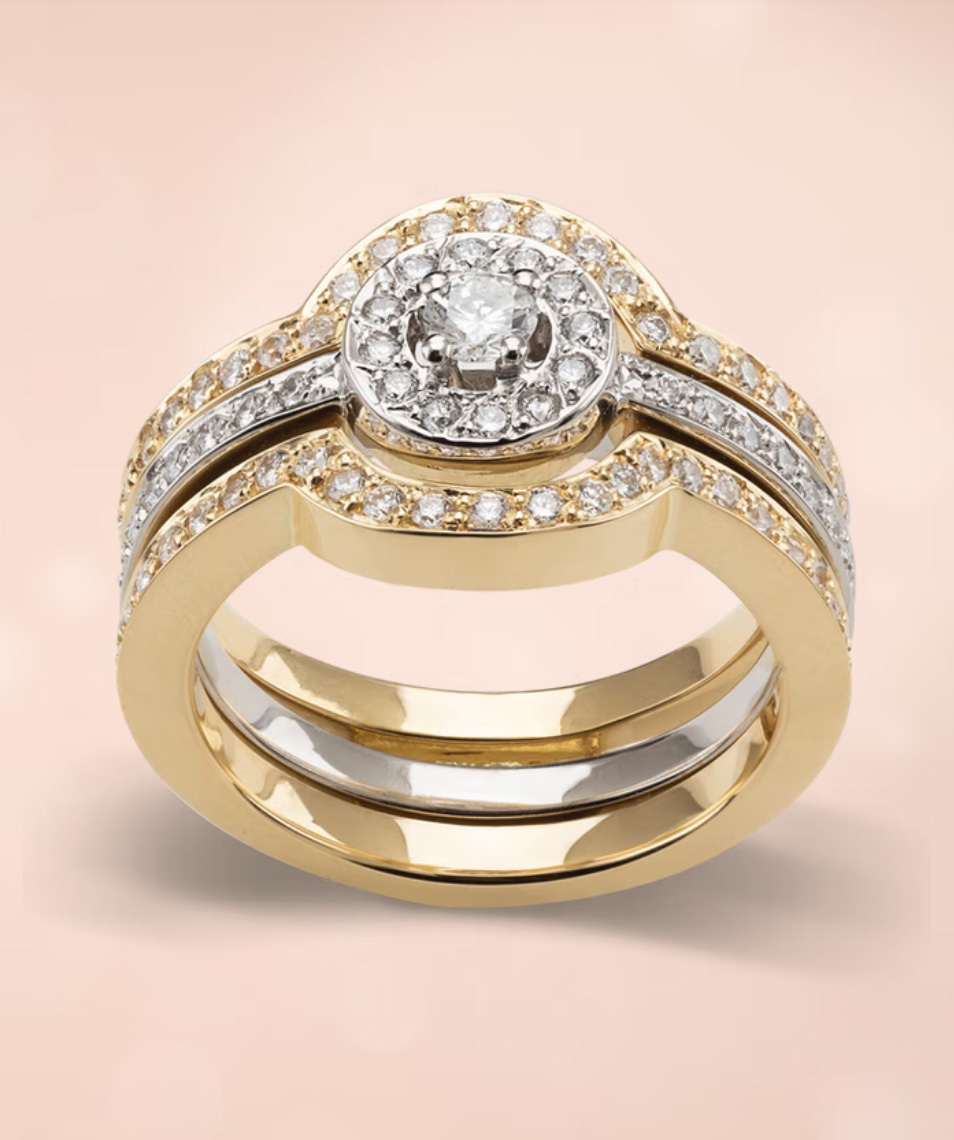 Anel de ouro com diamantes